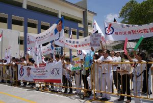 Explaining elections in Singapore: Dominant party resilience and valence politics